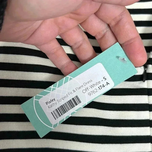 NWT PIXLEY Stitch Fix Kathy Fit & Flare Striped Dress Black/White Sz S - Picture 7 of 9